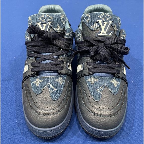 Louis Vuitton LV Trainer Blue Denim Sz 40 Worn 1X - Picture 4 of 8